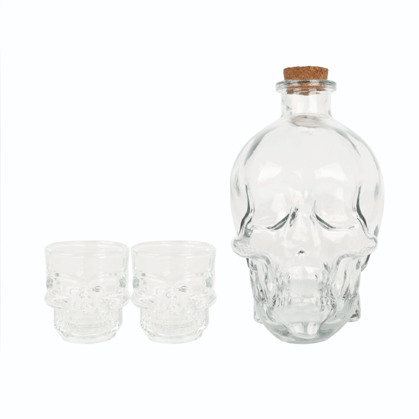 Set Licorera de Cristal Calavera (850ml) + 2 Vasos de Chupito – Diseño Gótico y Elegante para Bar