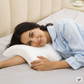 Almohada de Descanso con Arco Ergonómico: Confort para Parejas y Siestas