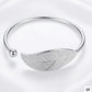 Brazalete de Acero Inoxidable Hoja Aloy Lohe: Estilo Botánico y Resistencia