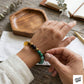 Pulsera de Piedras Naturales Combinadas: Diseño Inspirado en el Éxito y la Claridad
